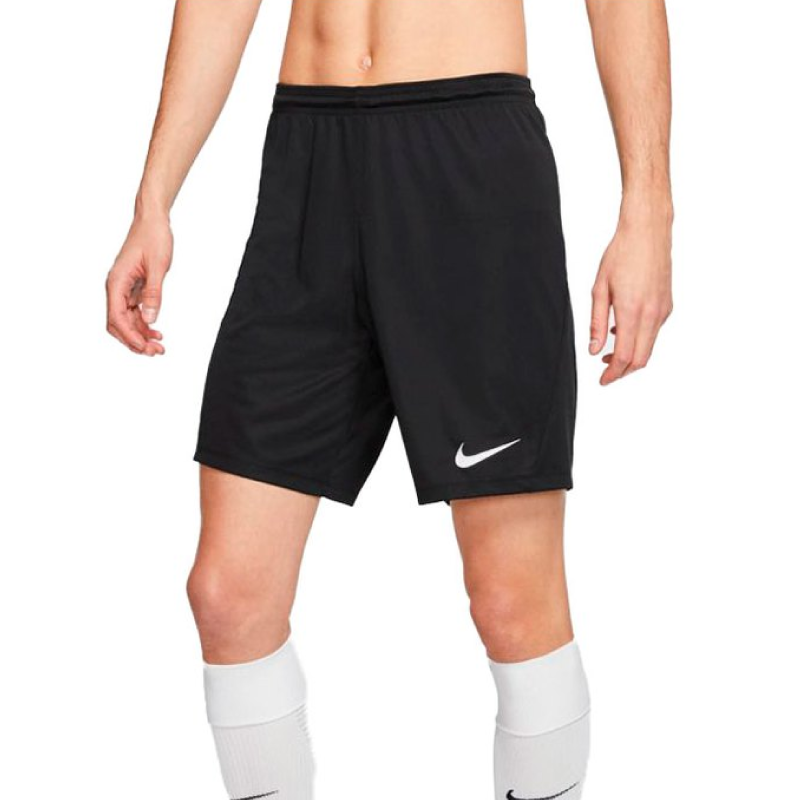 3 quarter shorts nike hot sale