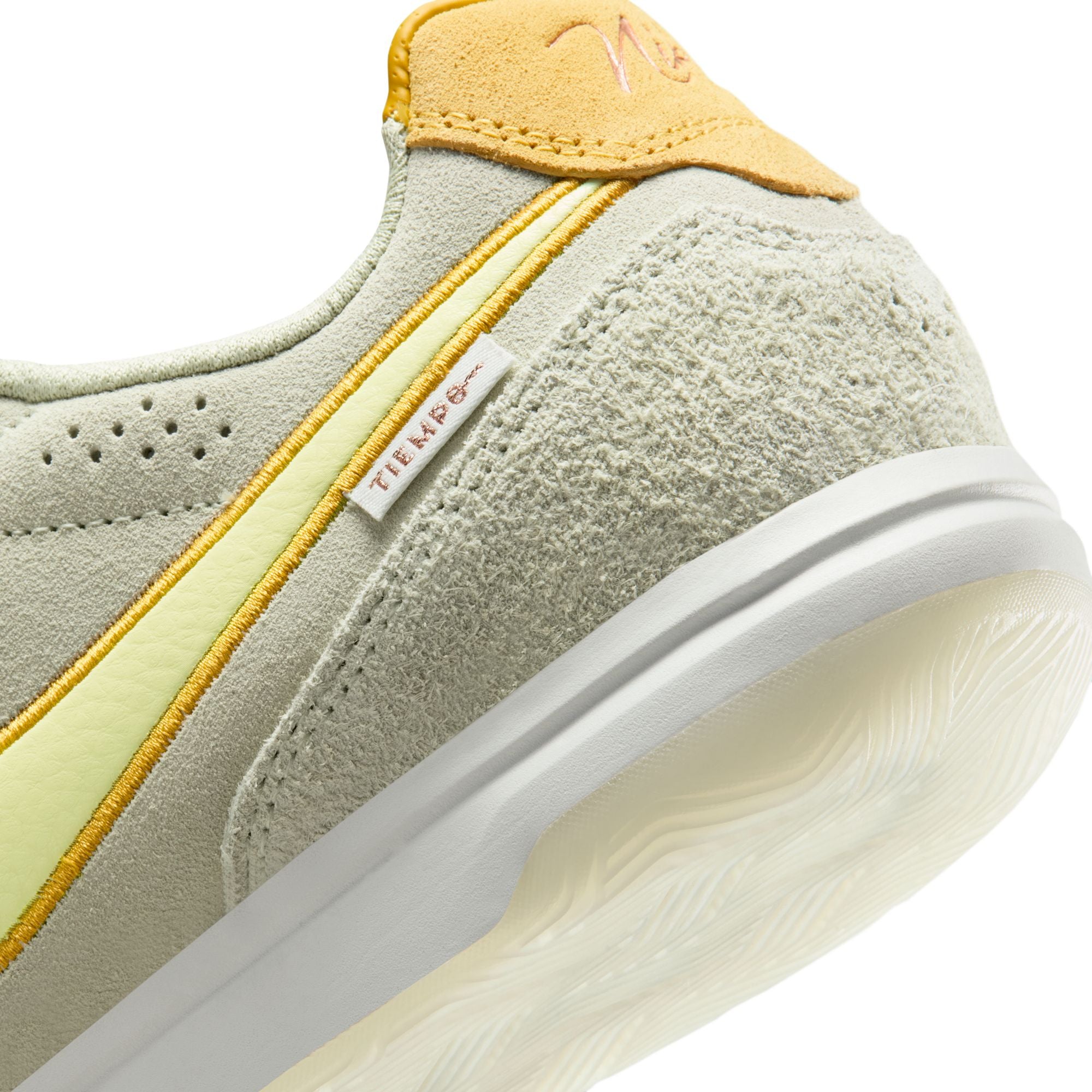 Shop Tiempo Street Gato LE | The Soccer Factory