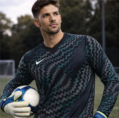 Nike Gardien VI Long-Sleeve Goalkeeper Jersey
